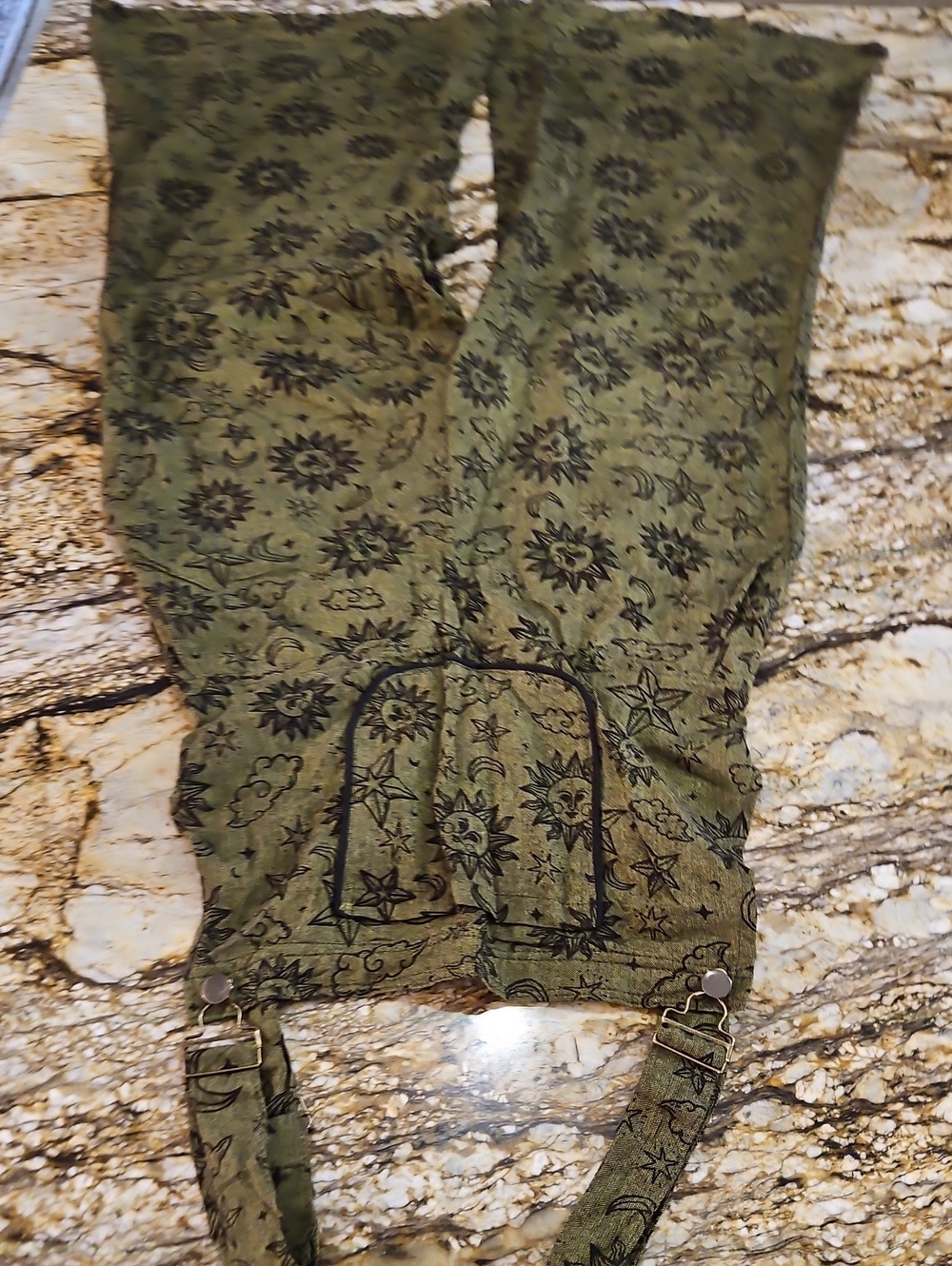 KARMA NEPAL CRAFTS Green Sun & Star Overalls,Size Measurements In Pictures
